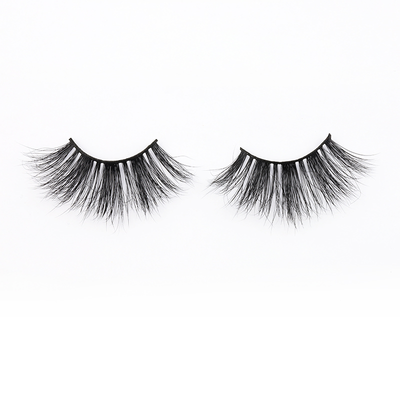High-quality 100% Mink fur 25mm Strip Lashes Glamorous and Attractive Strip Eyelashes with Private Package YY124